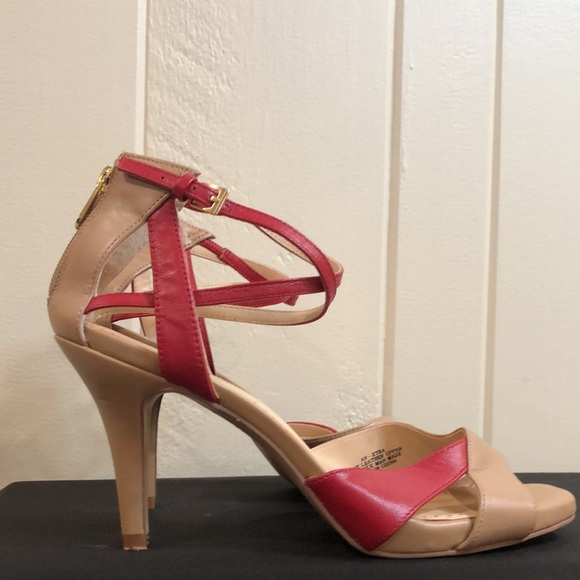 Adrienne Vittadini Xtra Sandals Tan and Red - Picture 16 of 16